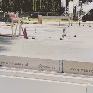 Prefab randbekisting betonvloer